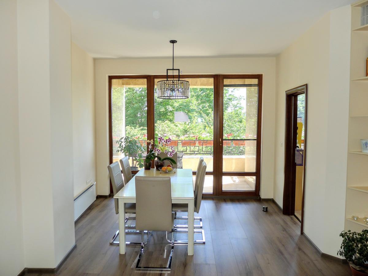 Sea Garden Lux Apartment Varna ภายนอก รูปภาพ