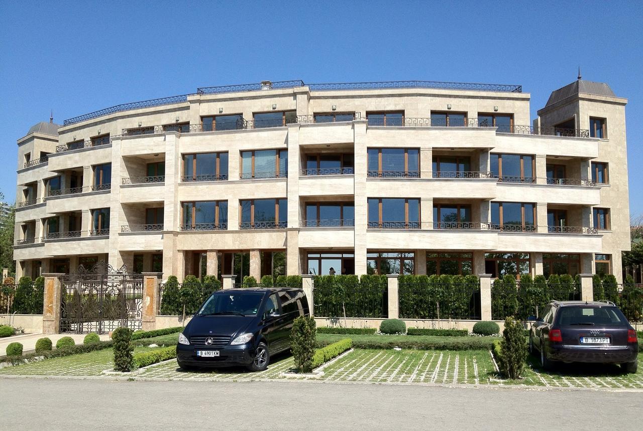 Sea Garden Lux Apartment Varna ภายนอก รูปภาพ
