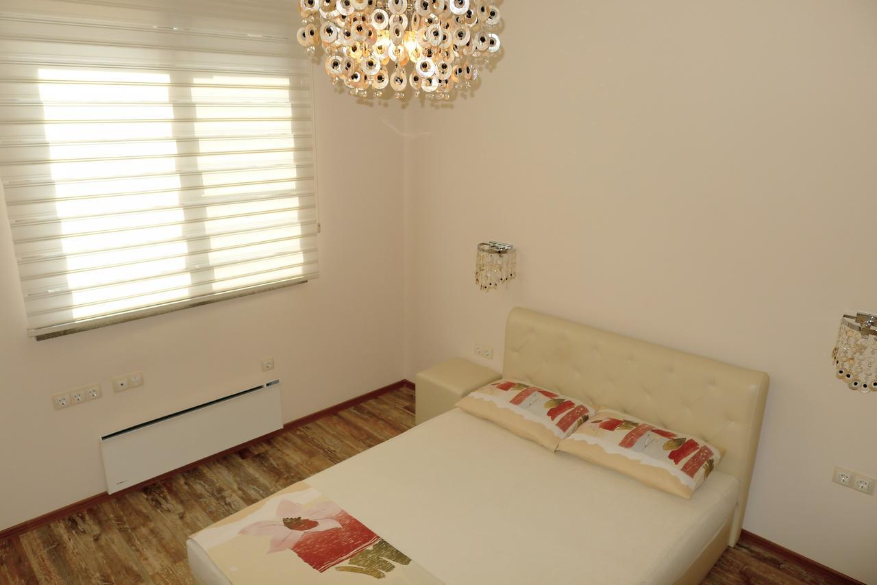 Sea Garden Lux Apartment Varna ภายนอก รูปภาพ